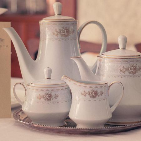 Hemsworth Estate Guest House Elgin Bagian luar foto